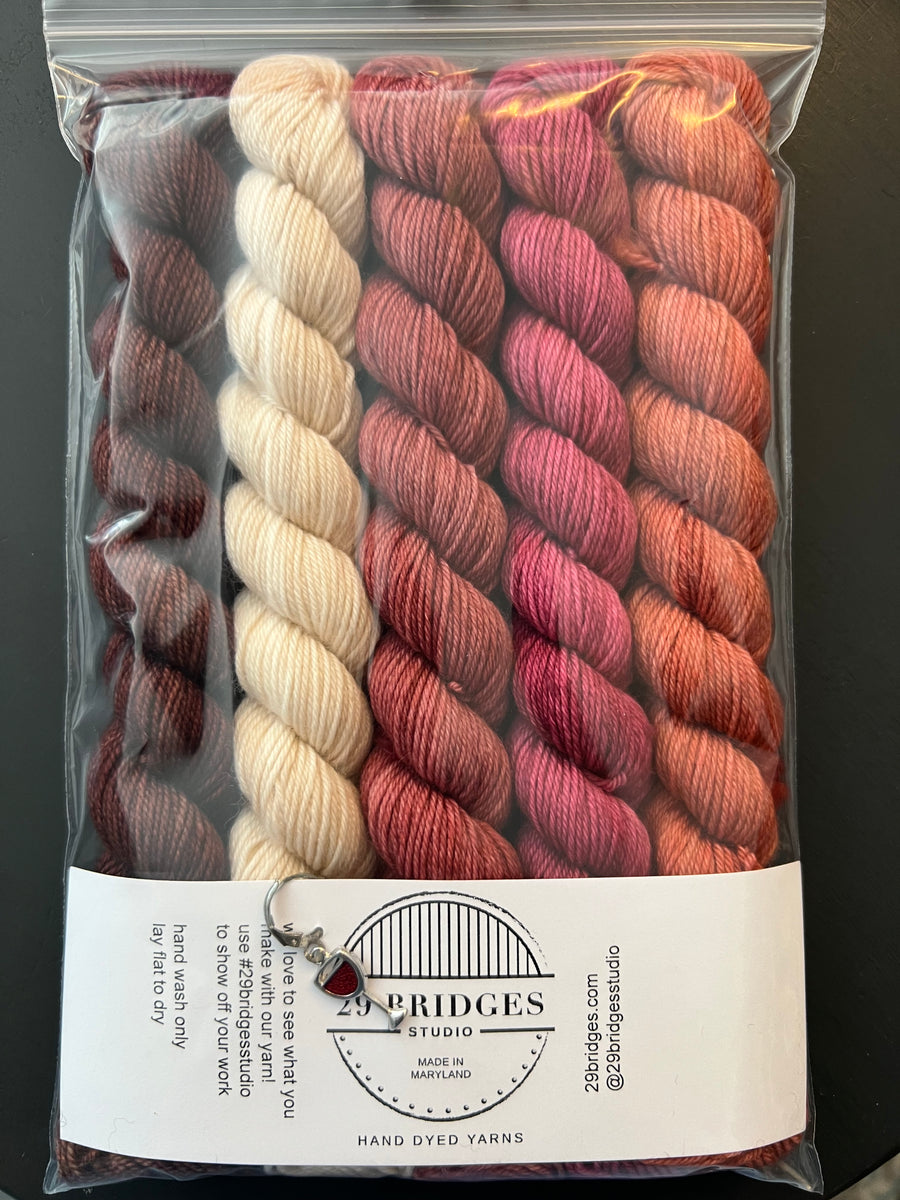 29 Bridges Friday Live @ Five Mini Skeins