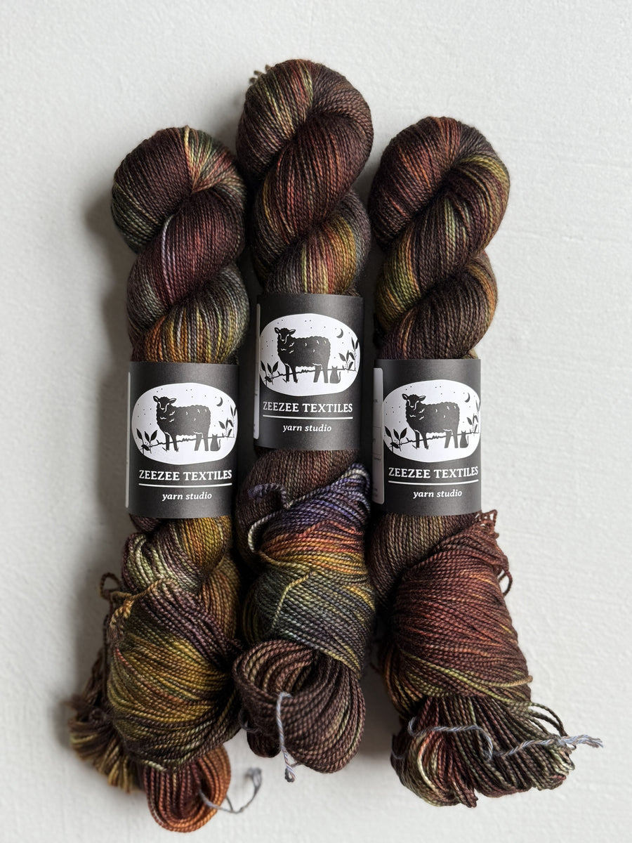 Zee Zee Textiles - Silk Sock
