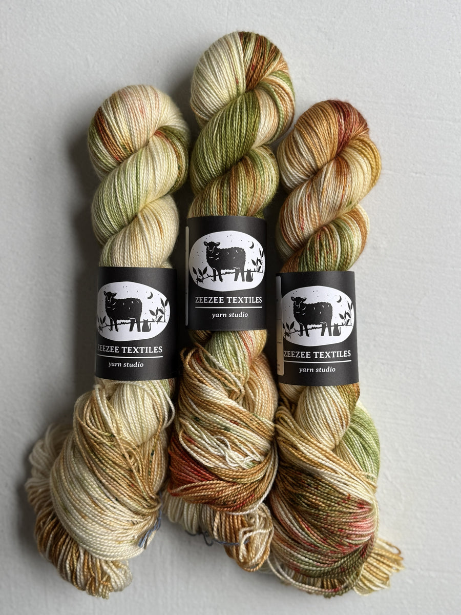 Zee Zee Textiles - Silk Sock