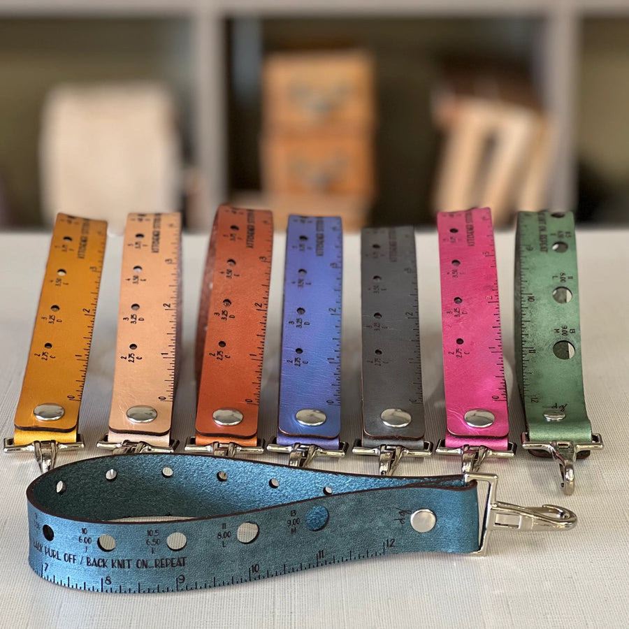 Birdie Parker 6 in 1 Ruler Wristlet