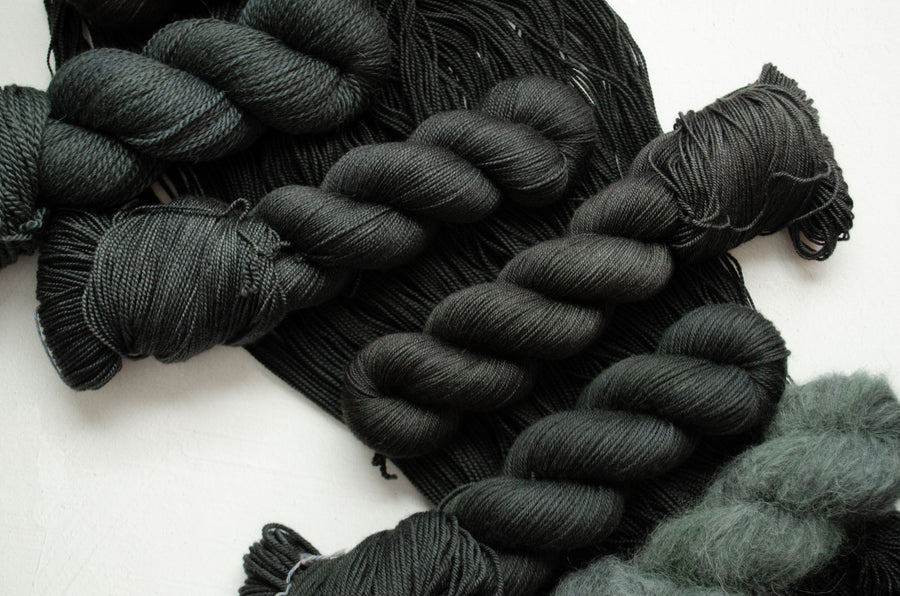 Zee Zee Textiles - Classic DK