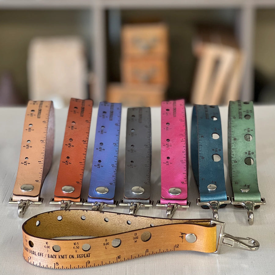 Birdie Parker 6 in 1 Ruler Wristlet