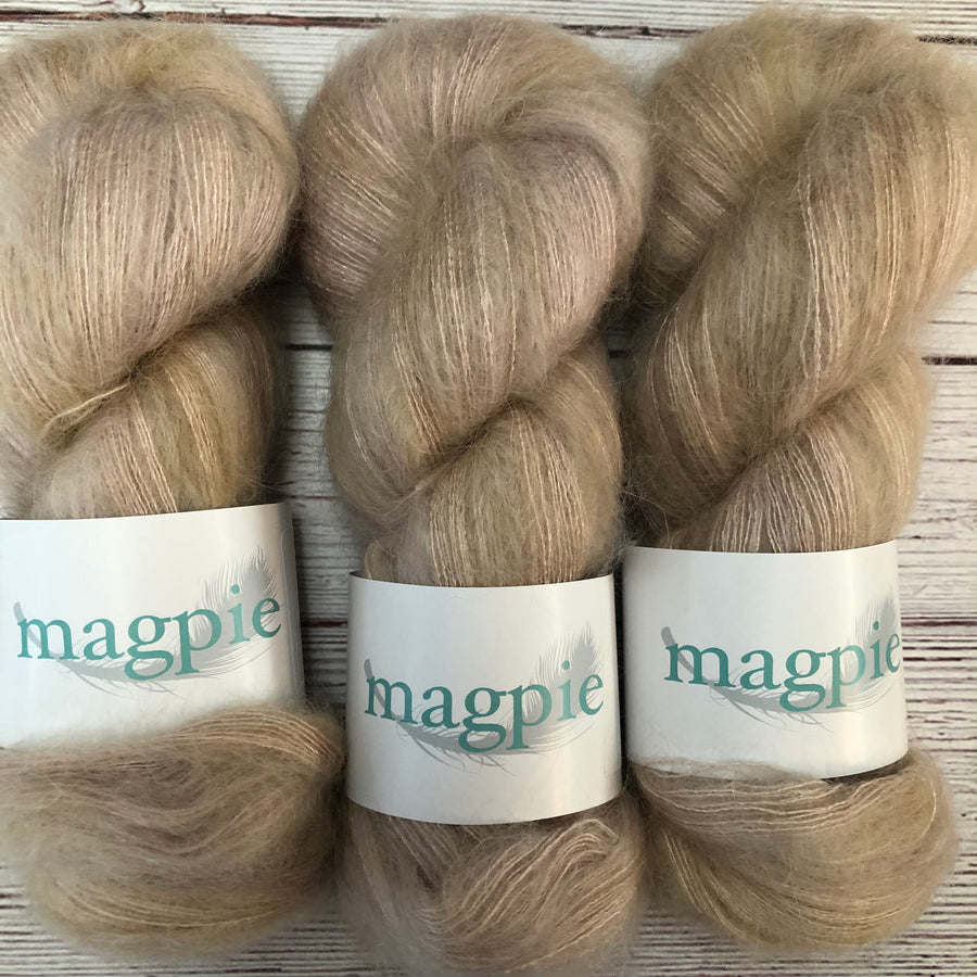 Magpie Fibers - Feather