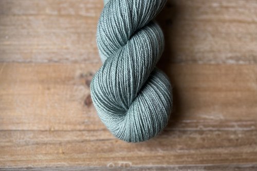 Magpie Fibers Nest Worsted